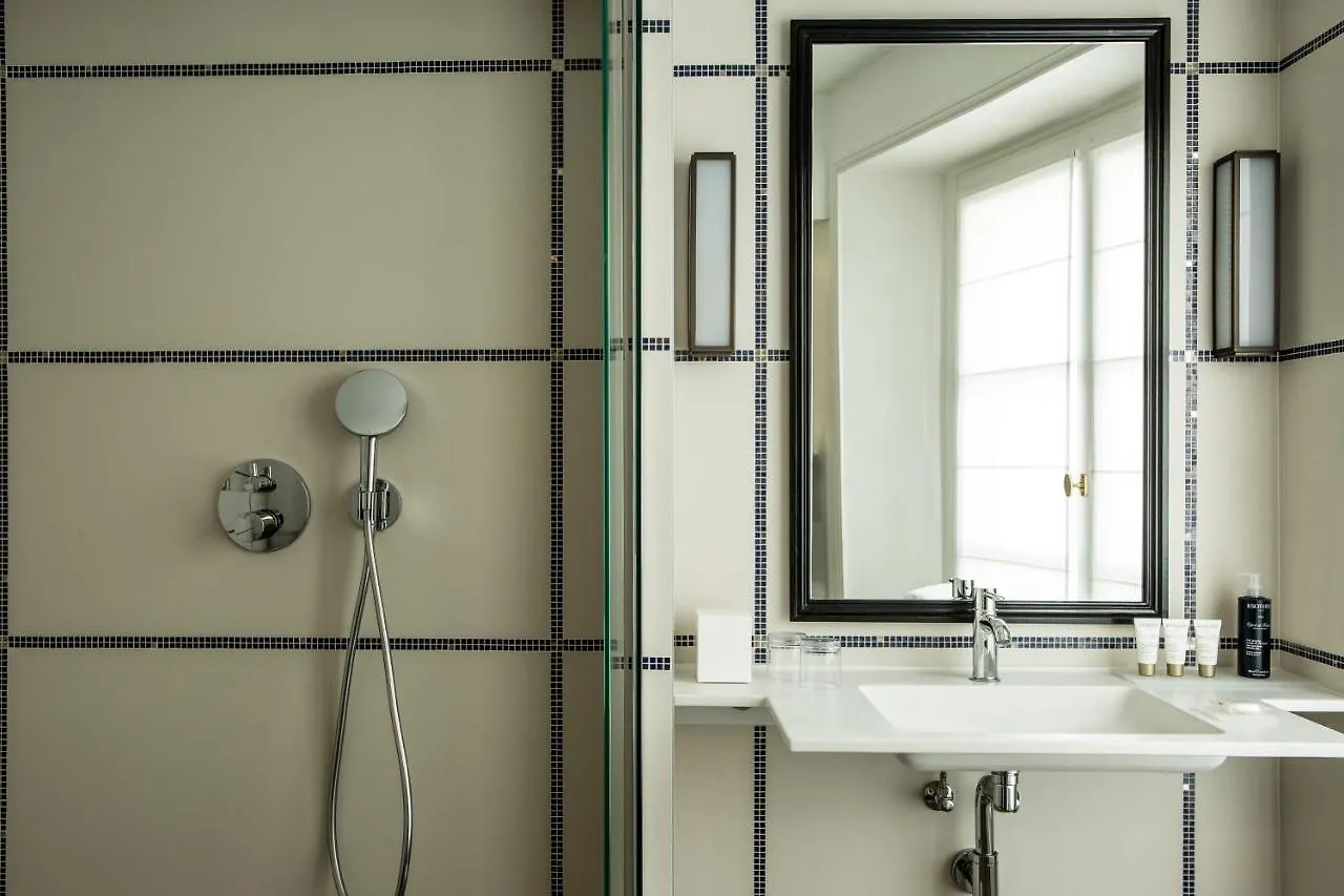 Hotel Mansart - Esprit De France Paris 4*,